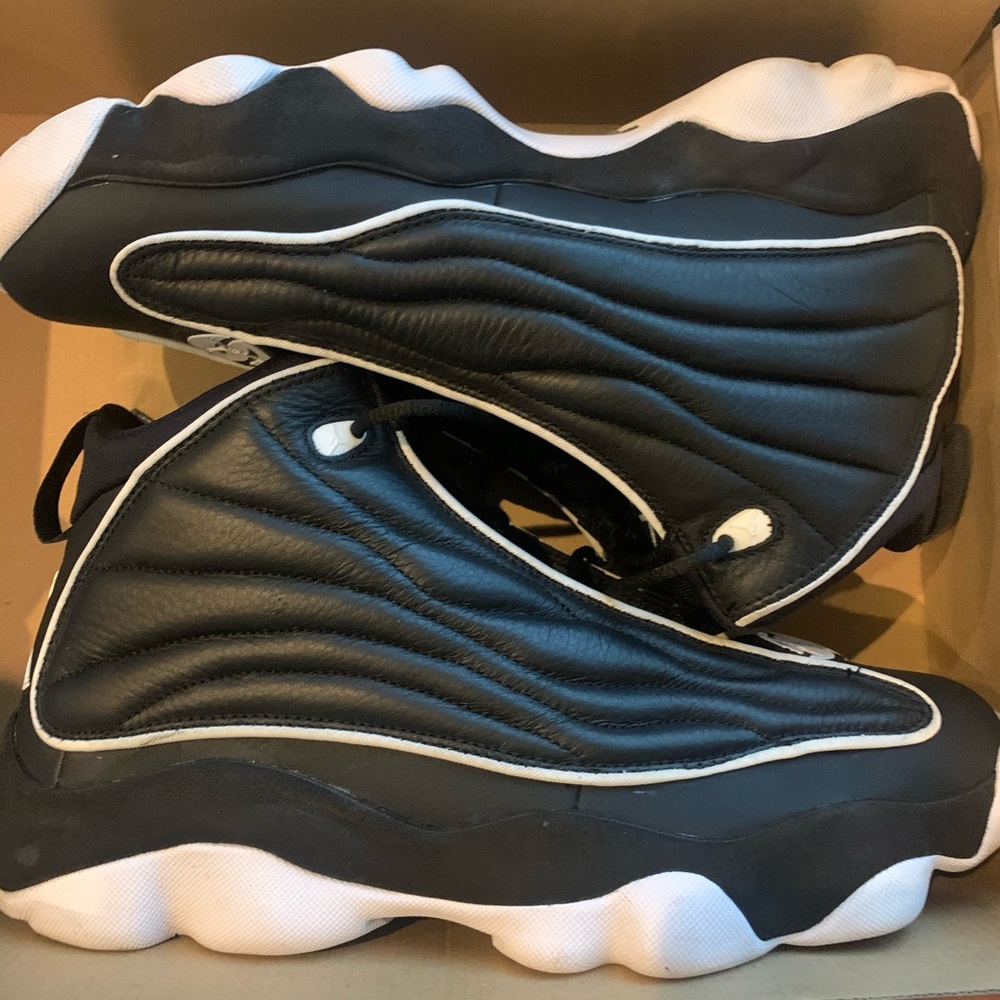 Jordan Pro Strong ( sold on offer up)